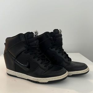 Nike Dunk Sky Hi